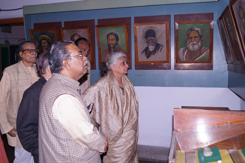 Culture Minister visited the Gandhi Samarak Sangrahalaya, Barraackpore on 1st February, 2014